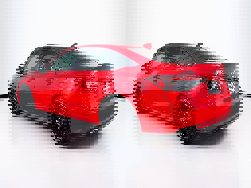 Used 2025 Honda Civic Sport image 4