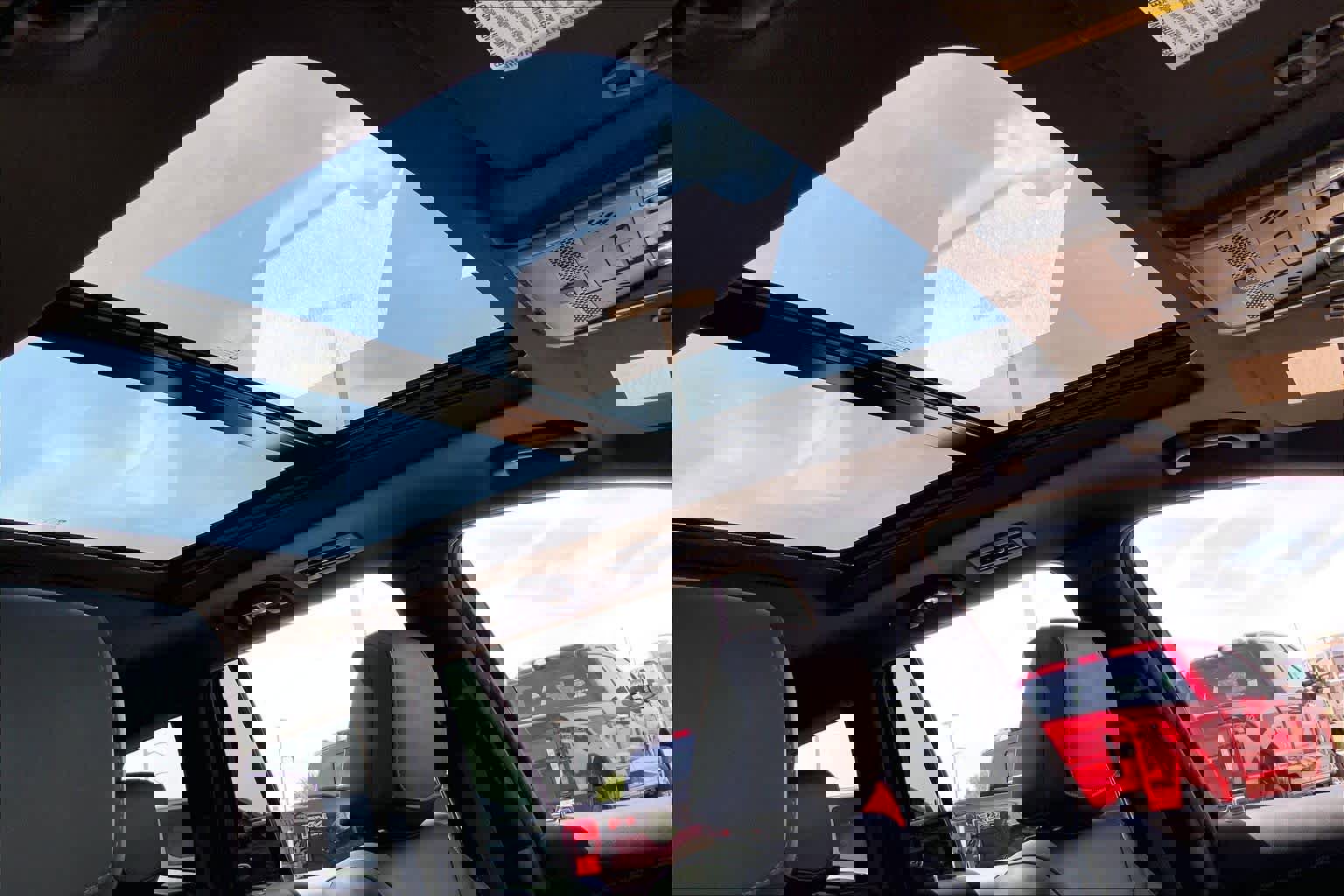 Used 2025 Cadillac XT6 Premium Luxury AWD/4WD image 14