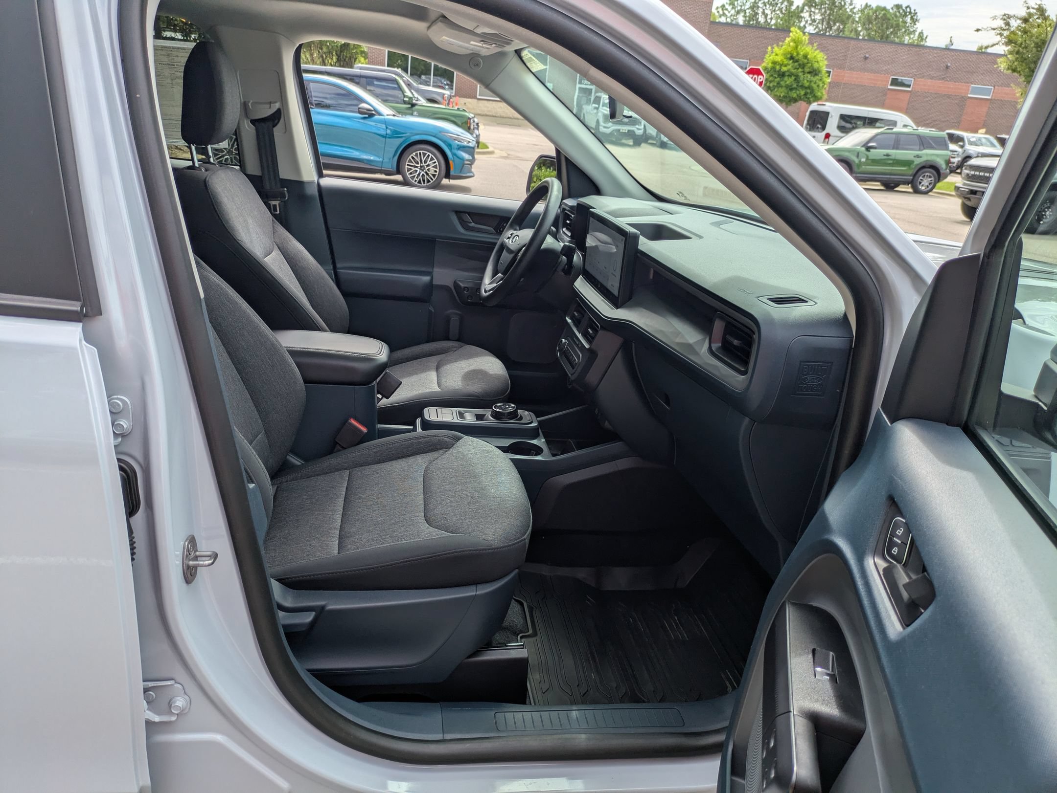 Certified 2025 Ford Maverick XLT AWD/4WD image 37