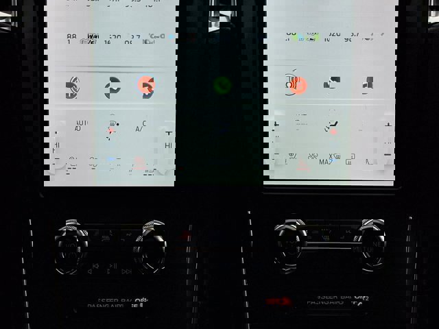 Certified 2024 Ford Edge Titanium w/ Class II Trailer Tow Package image 13