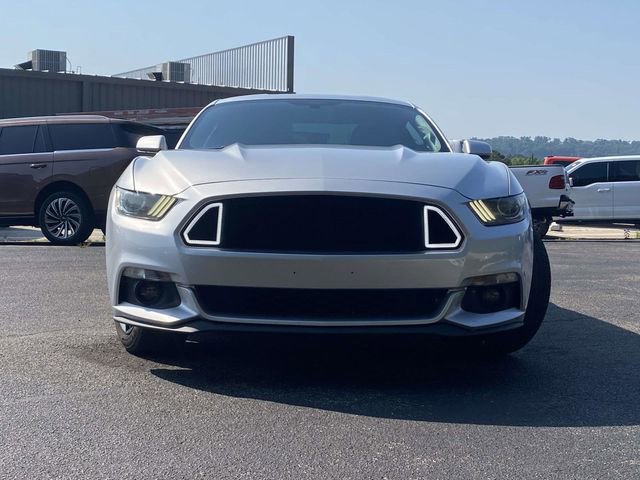 Certified 2017 Ford Mustang Coupe RWD image 9