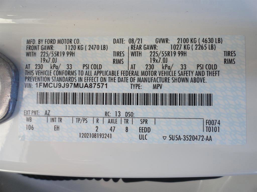 Certified 2021 Ford Escape Titanium image 25