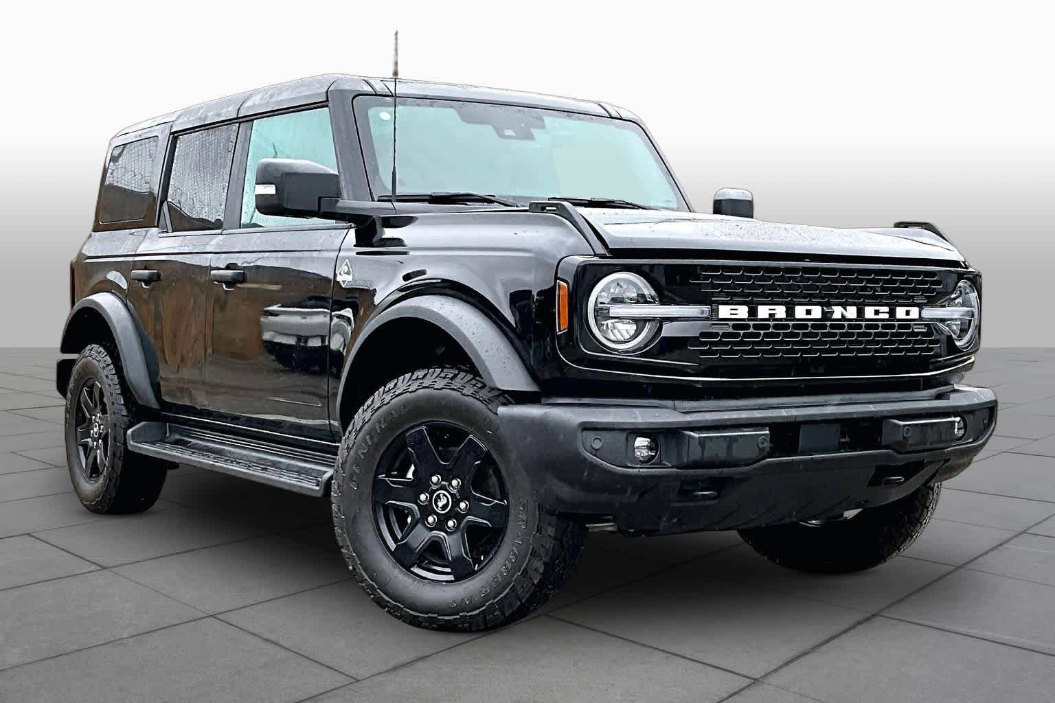 Certified 2025 Ford Bronco Outer Banks AWD/4WD image 3