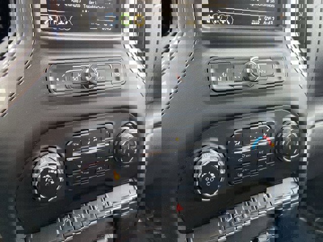 Used 2019 Chevrolet Silverado 1500 Custom Trail Boss w/ Custom Convenience Package image 15