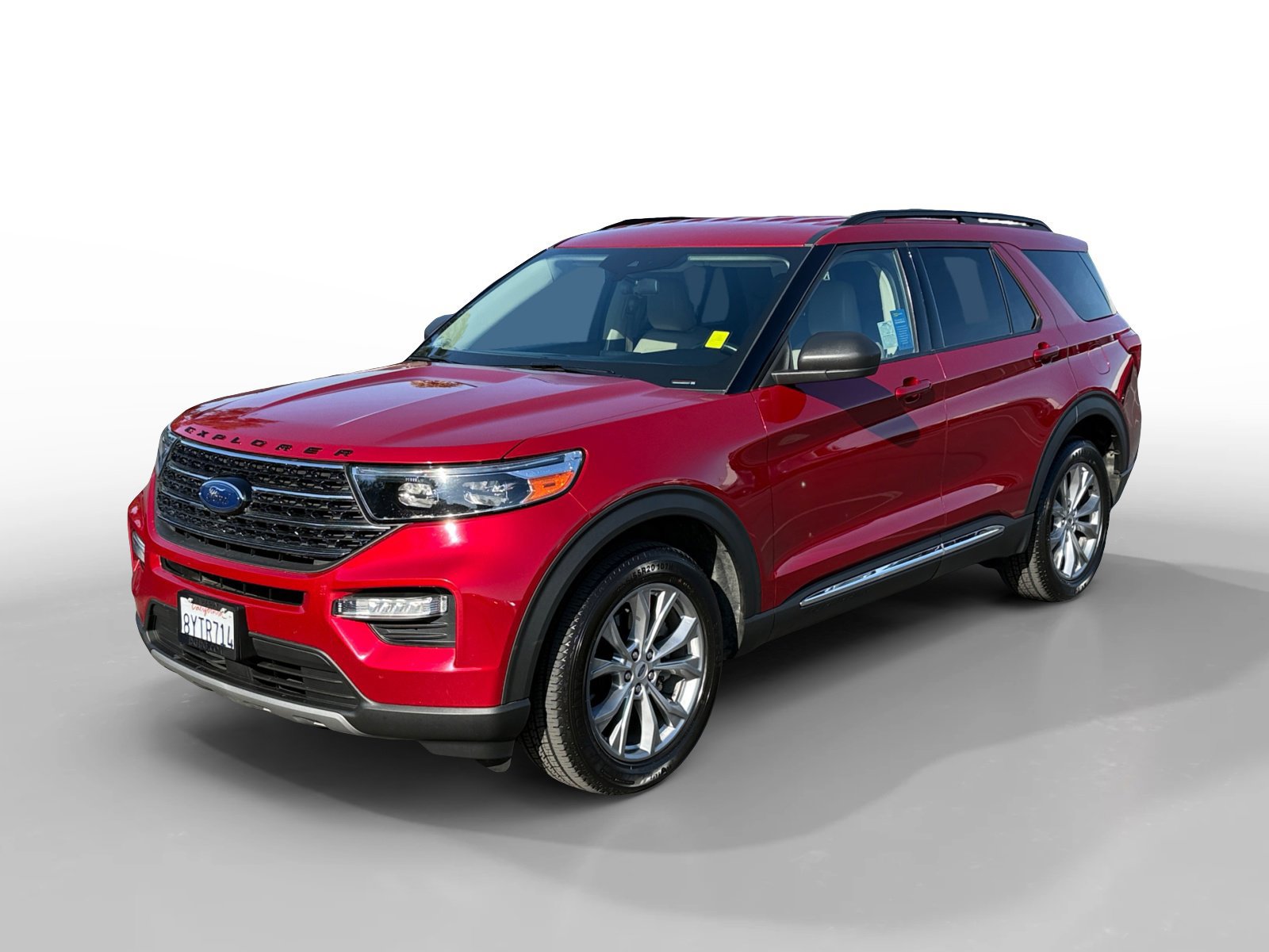 Certified 2021 Ford Explorer XLT w/ Equipment Group 202A AWD/4WD image 7