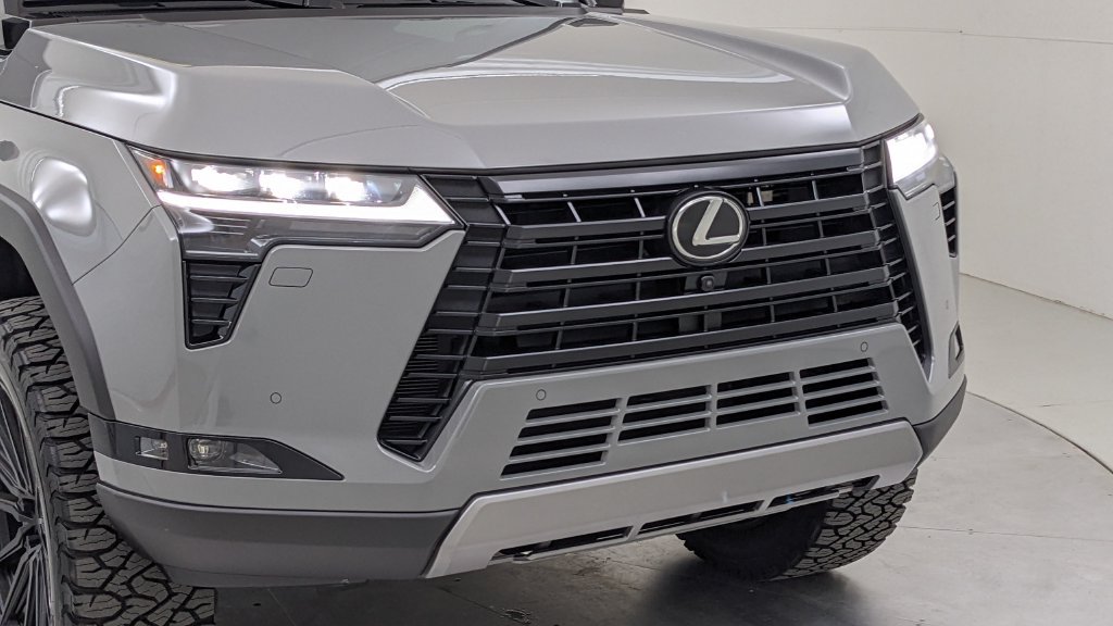 Used 2025 Lexus GX 550 AWD/4WD image 45