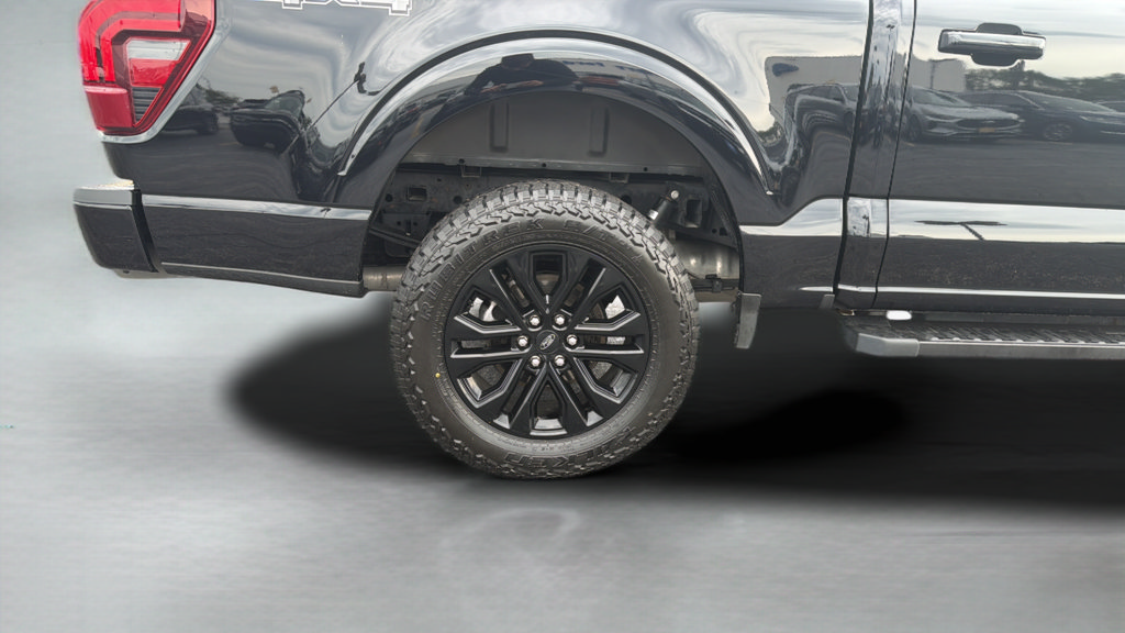 Certified 2024 Ford F150 Lariat AWD/4WD image 32
