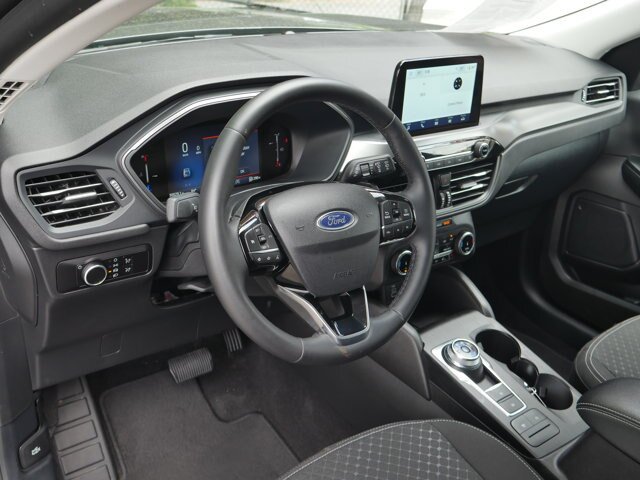 Certified 2025 Ford Escape Active AWD/4WD image 4