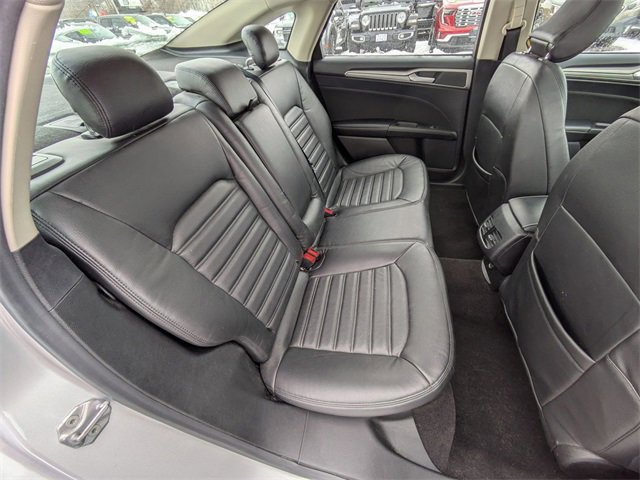 Certified 2019 Ford Fusion SE image 21