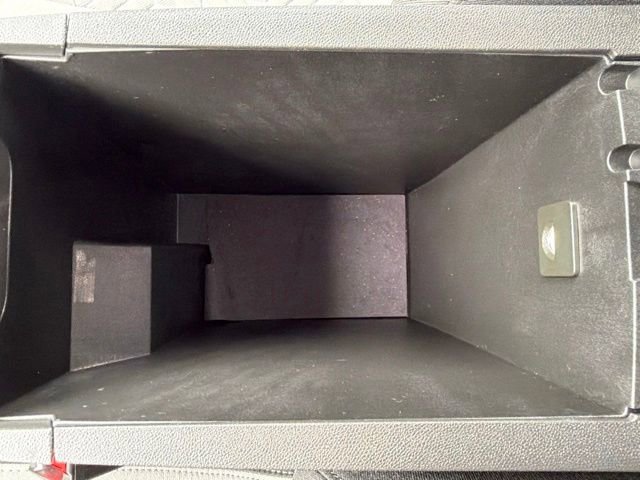 Used 2023 Chevrolet Equinox LT w/ LPO, Floor Liner Package FWD image 33