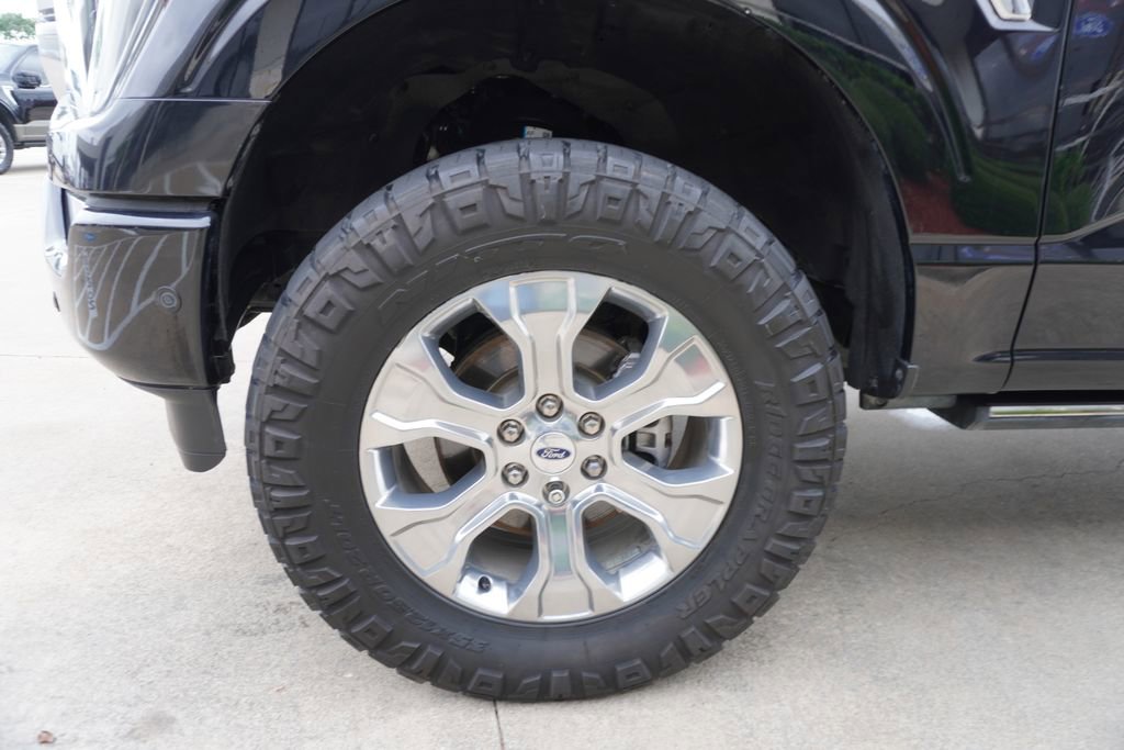 Certified 2022 Ford F150 Platinum w/ Equipment Group 701A High AWD/4WD image 31