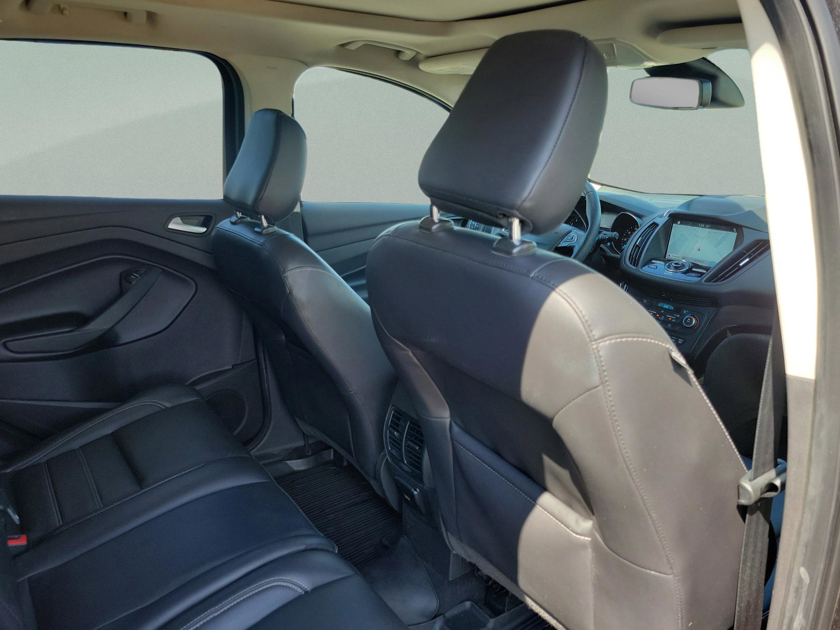 Certified 2019 Ford Escape Titanium image 11