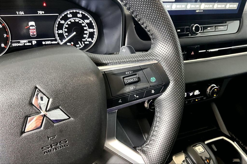 Used 2025 Mitsubishi Outlander SE AWD/4WD image 15