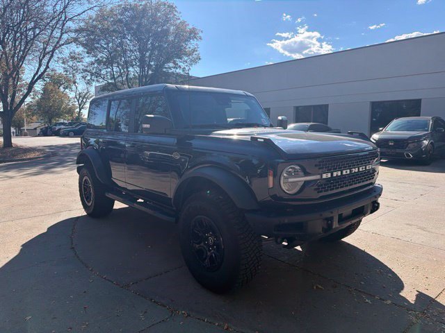 Certified 2024 Ford Bronco Wildtrak AWD/4WD image 8