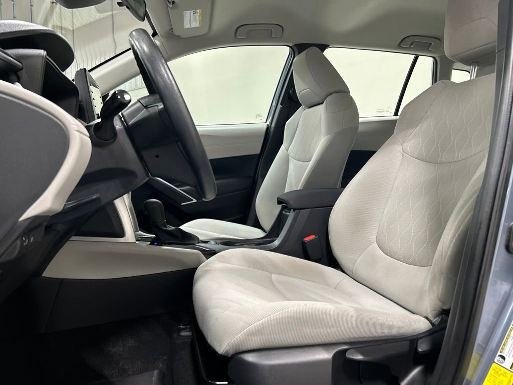 Used 2022 Toyota Corolla Cross L AWD/4WD image 11