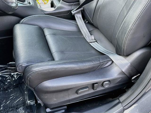 Used 2023 Subaru Outback Limited AWD/4WD image 17
