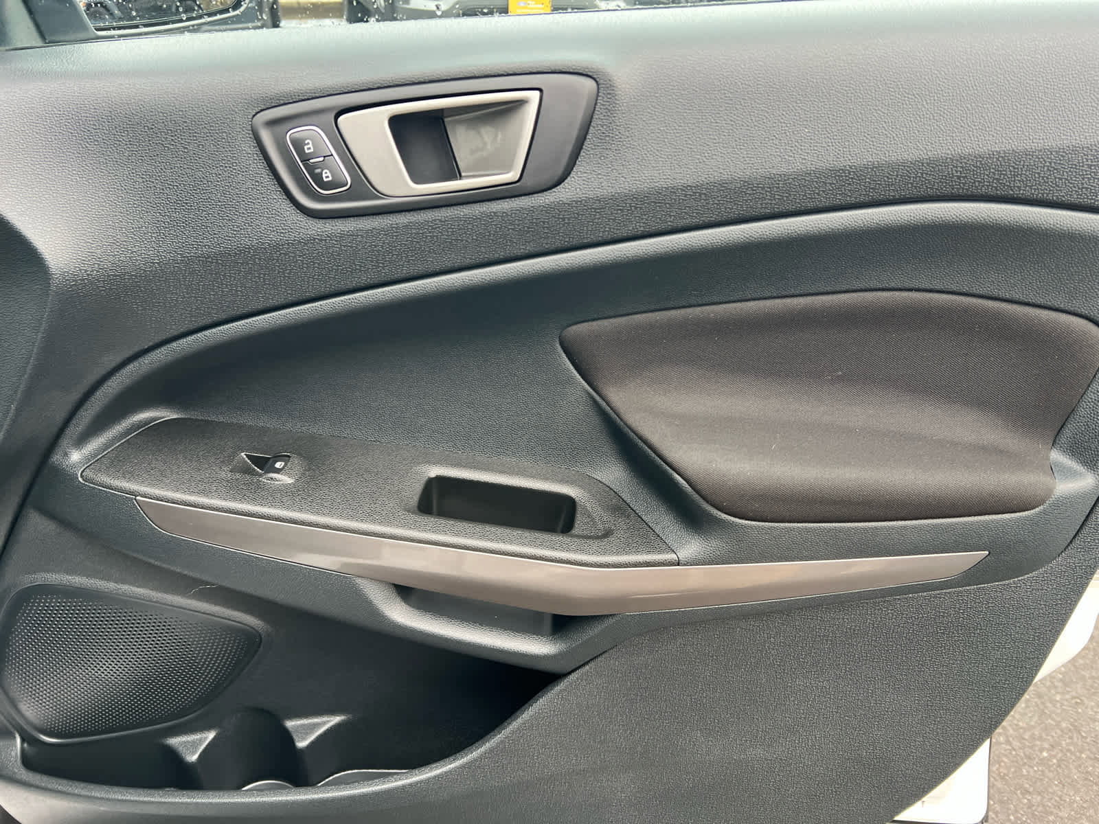 Certified 2021 Ford EcoSport SE w/ SE Convenience Package image 31