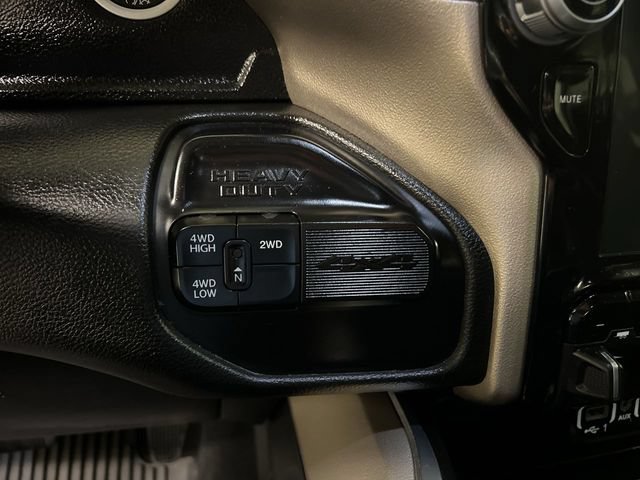 Used 2024 RAM 2500 Laramie w/ Towing Technology Group AWD/4WD image 13