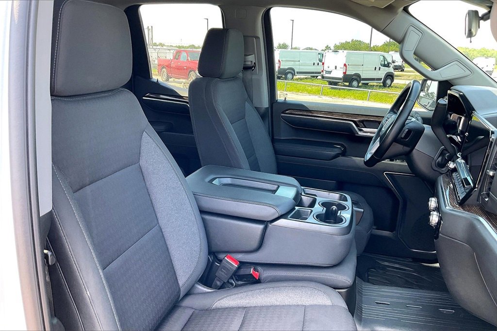 Used 2023 GMC Sierra 1500 Elevation image 30