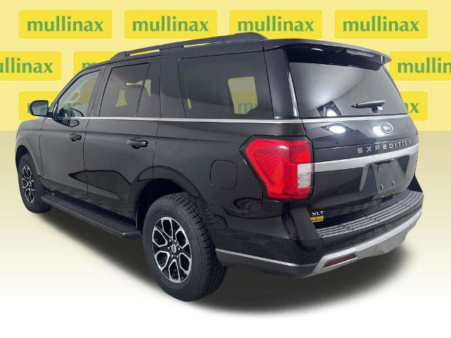 Certified 2024 Ford Expedition XLT RWD image 11