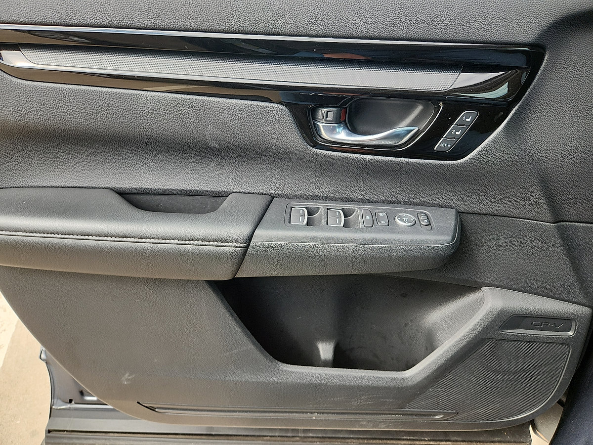 Used 2025 Honda CR-V EX-L image 20