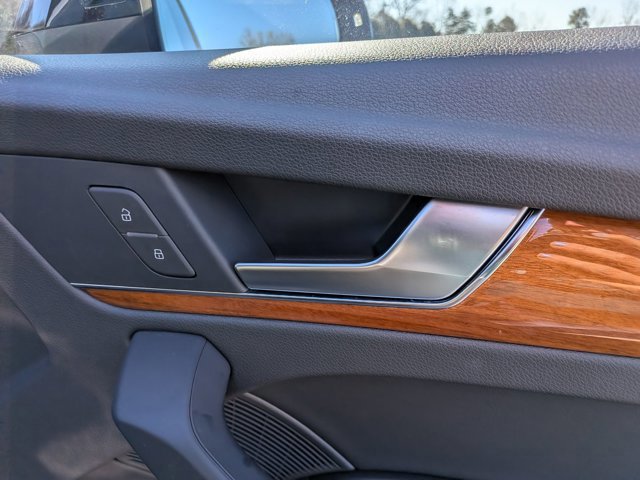 Used 2023 Audi Q5 2.0T Prestige image 34