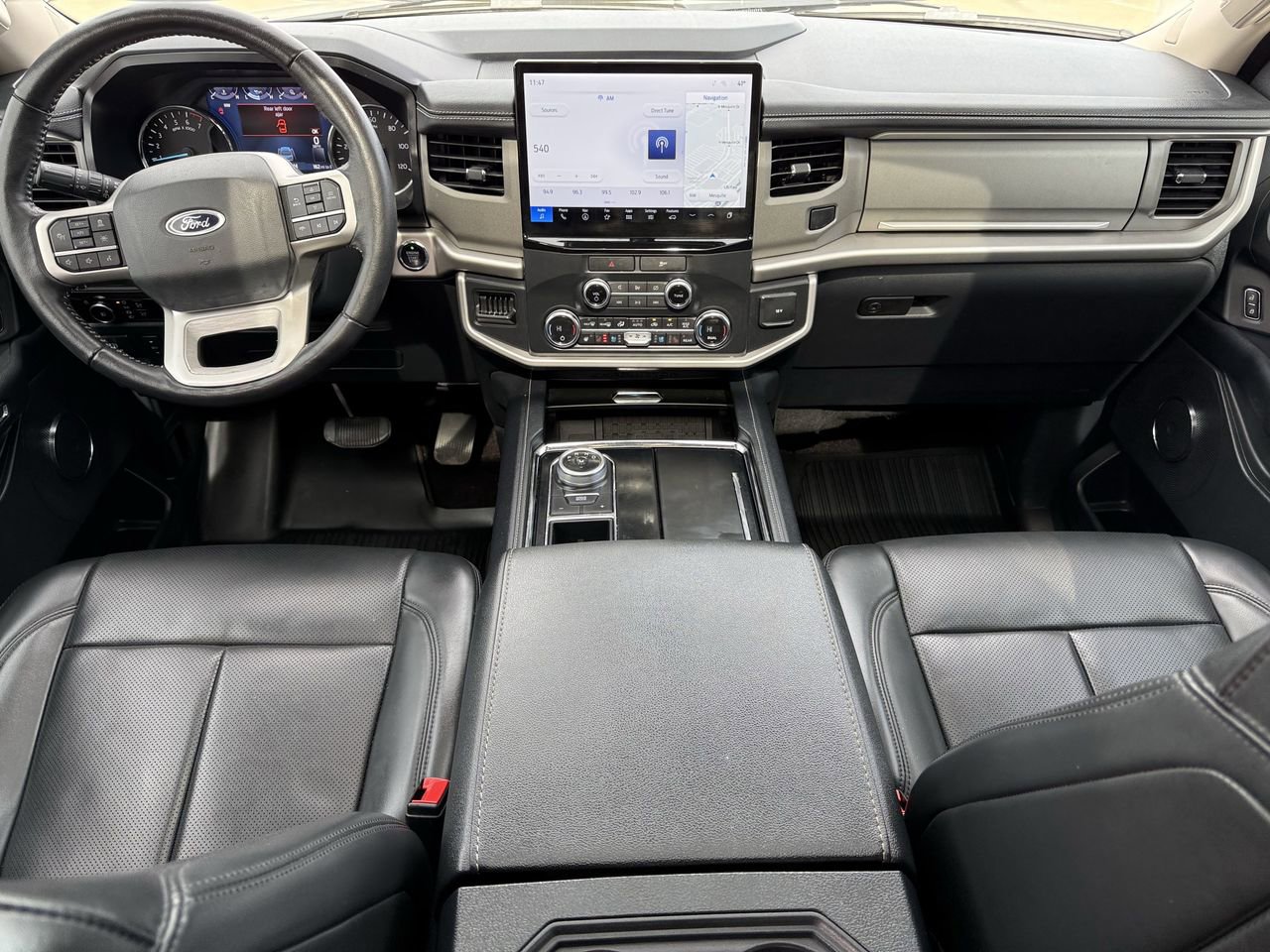 Certified 2022 Ford Expedition XLT image 10