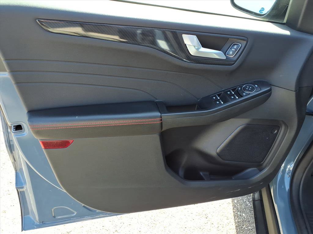 Certified 2024 Ford Escape ST-Line w/ Tech Pack #1 image 13