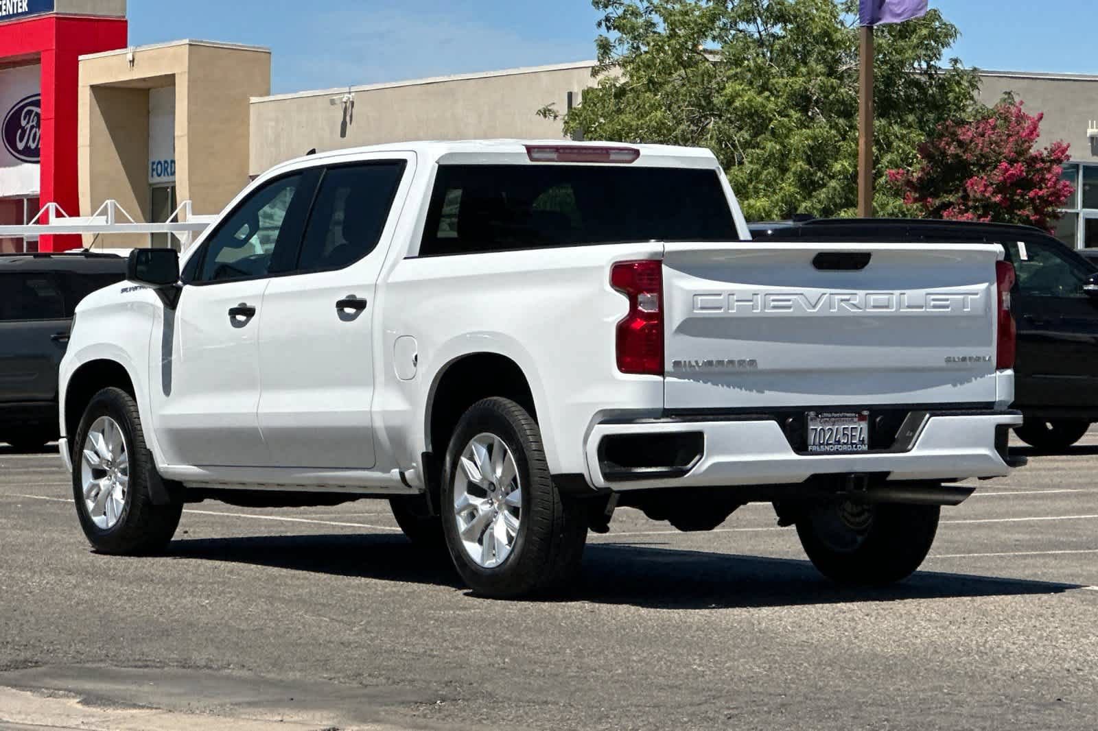 Used 2025 Chevrolet Silverado 1500 Custom w/ LPO, Dark Essentials Package RWD image 6