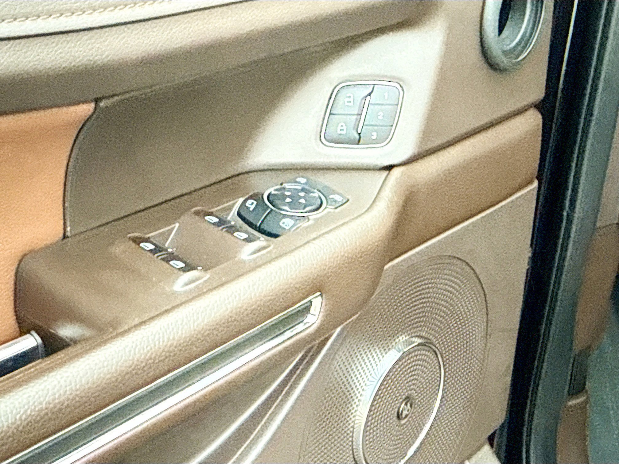 Certified 2024 Ford Expedition King Ranch image 12