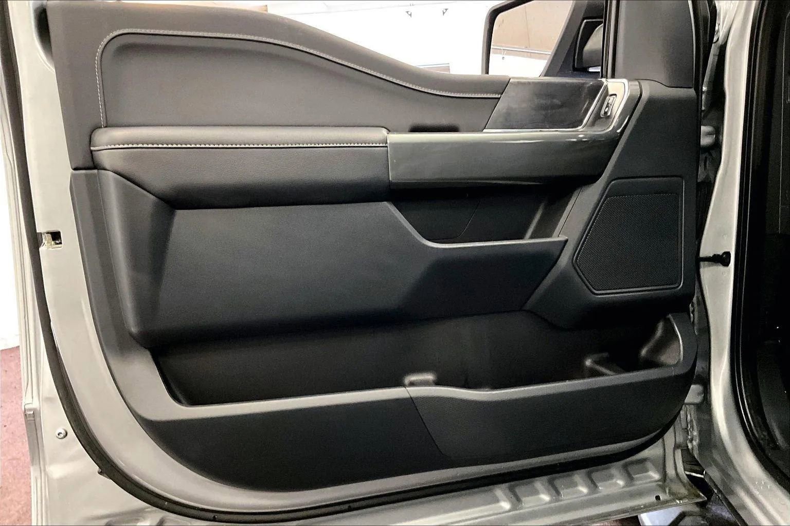 Certified 2023 Ford F150 XLT w/ Equipment Group 302A High image 22