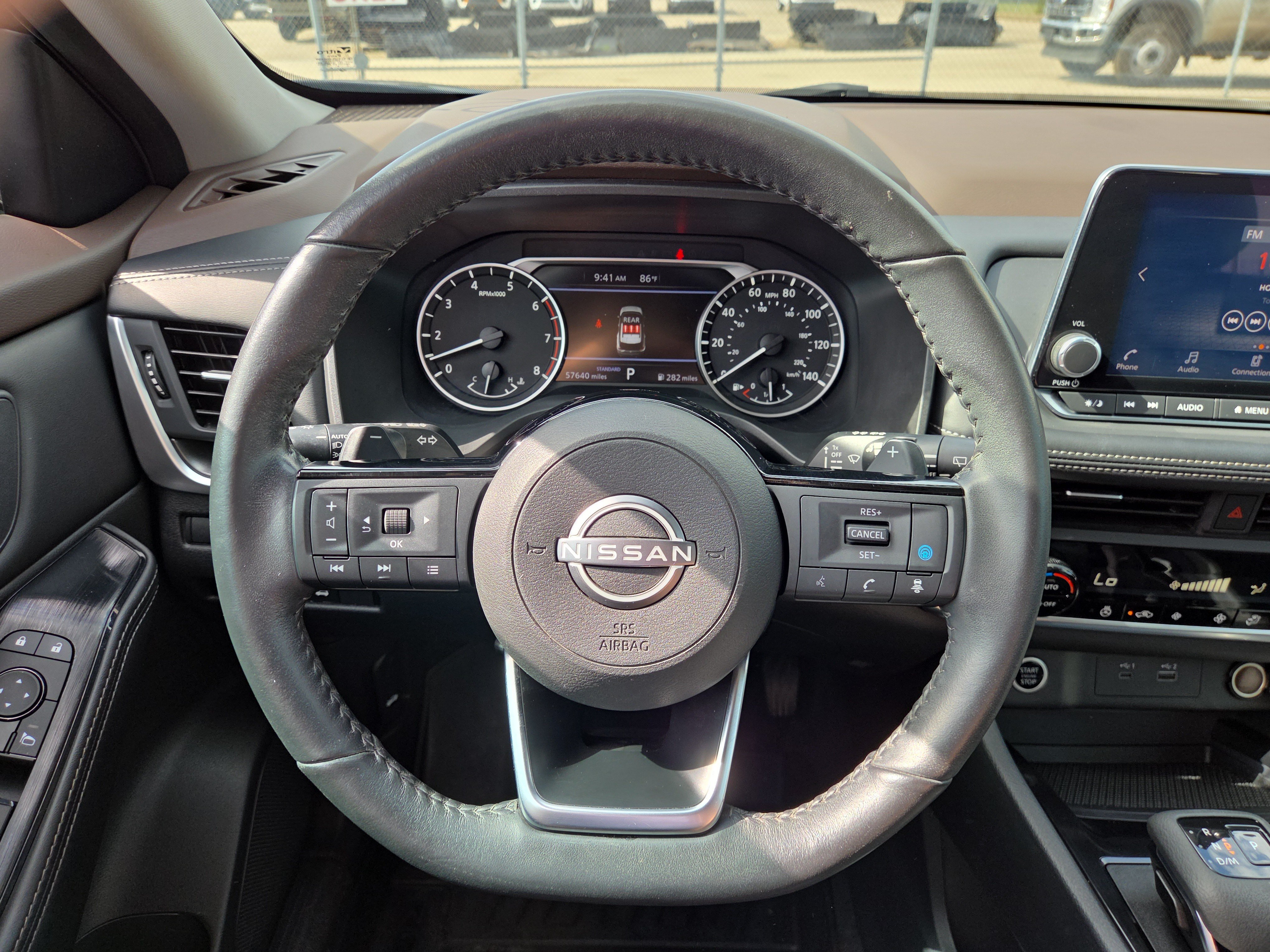 Used 2023 Nissan Rogue SV w/ SV Premium B Package FWD image 18