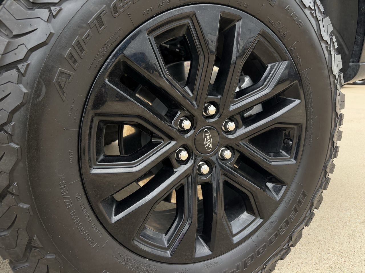 Certified 2024 Ford F150 Lariat w/ Bed Utility Package image 11