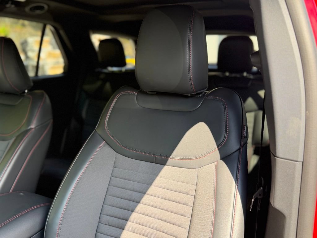 Certified 2026 Ford Explorer ST-Line AWD/4WD image 7