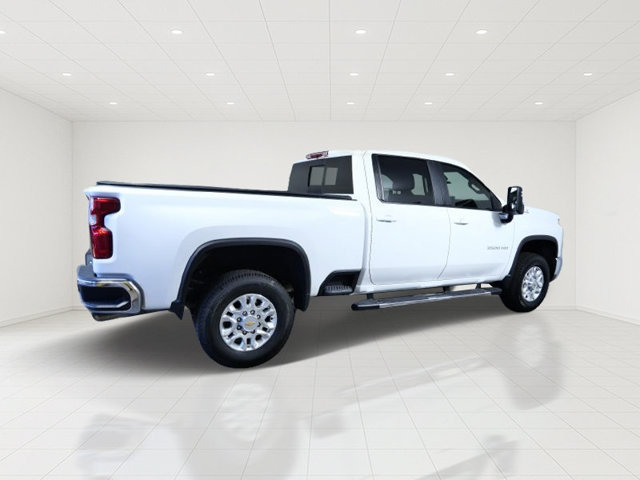 Used 2025 Chevrolet Silverado 3500 LT w/ Safety Package AWD/4WD image 6