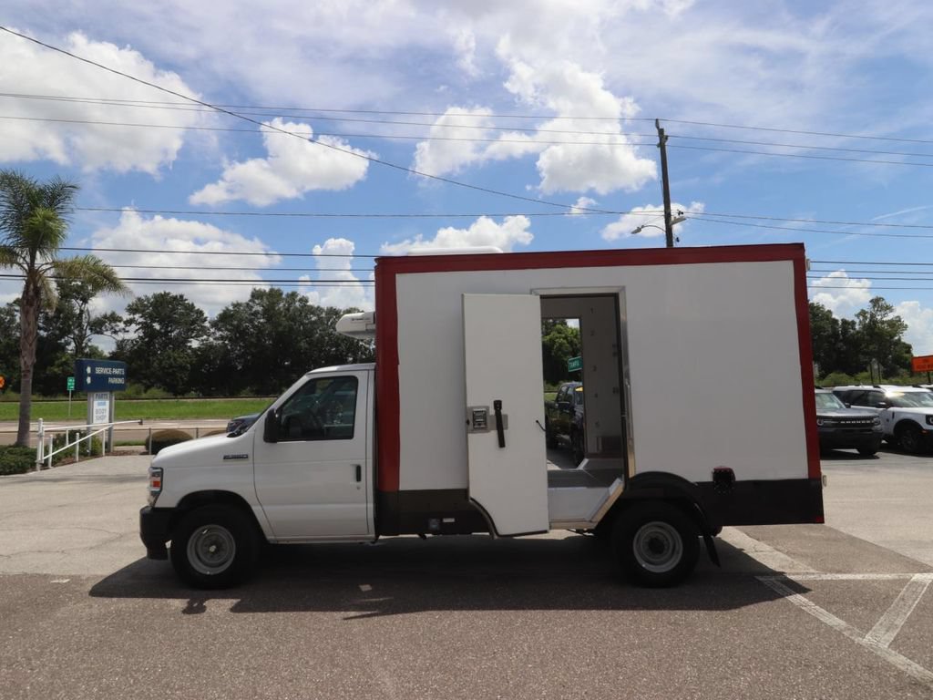 Certified 2024 Ford E-350 and Econoline 350 Super Duty w/ Power Windows & Locks Group RWD image 8
