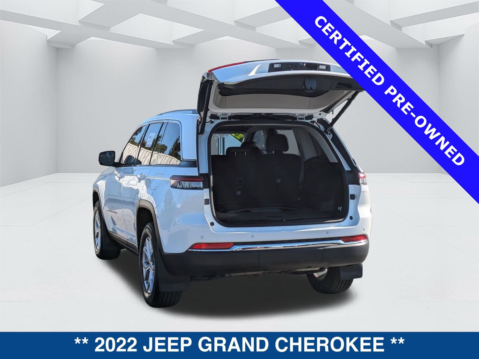 Used 2022 Jeep Grand Cherokee Limited image 12