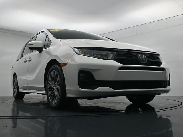Used 2025 Honda Odyssey Touring image 26