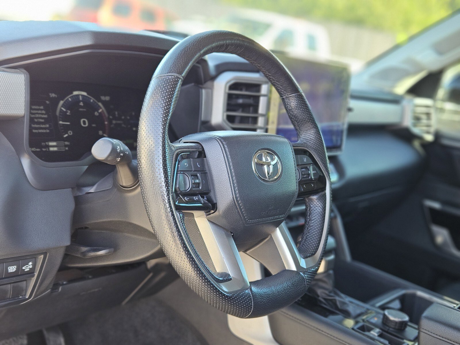 Used 2024 Toyota Tundra Limited image 21