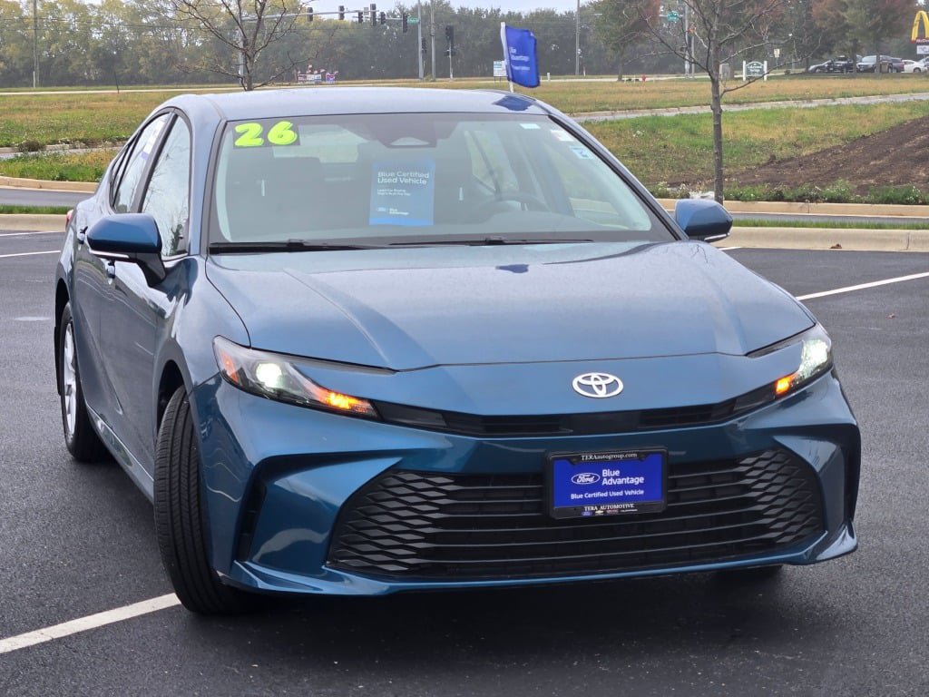 Used 2026 Toyota Camry LE w/ Convenience Package FWD image 3