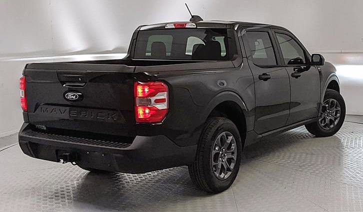 Certified 2026 Ford Maverick XLT image 4
