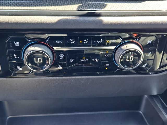 Used 2023 Chevrolet Silverado 1500 ZR2 w/ Technology Package image 16