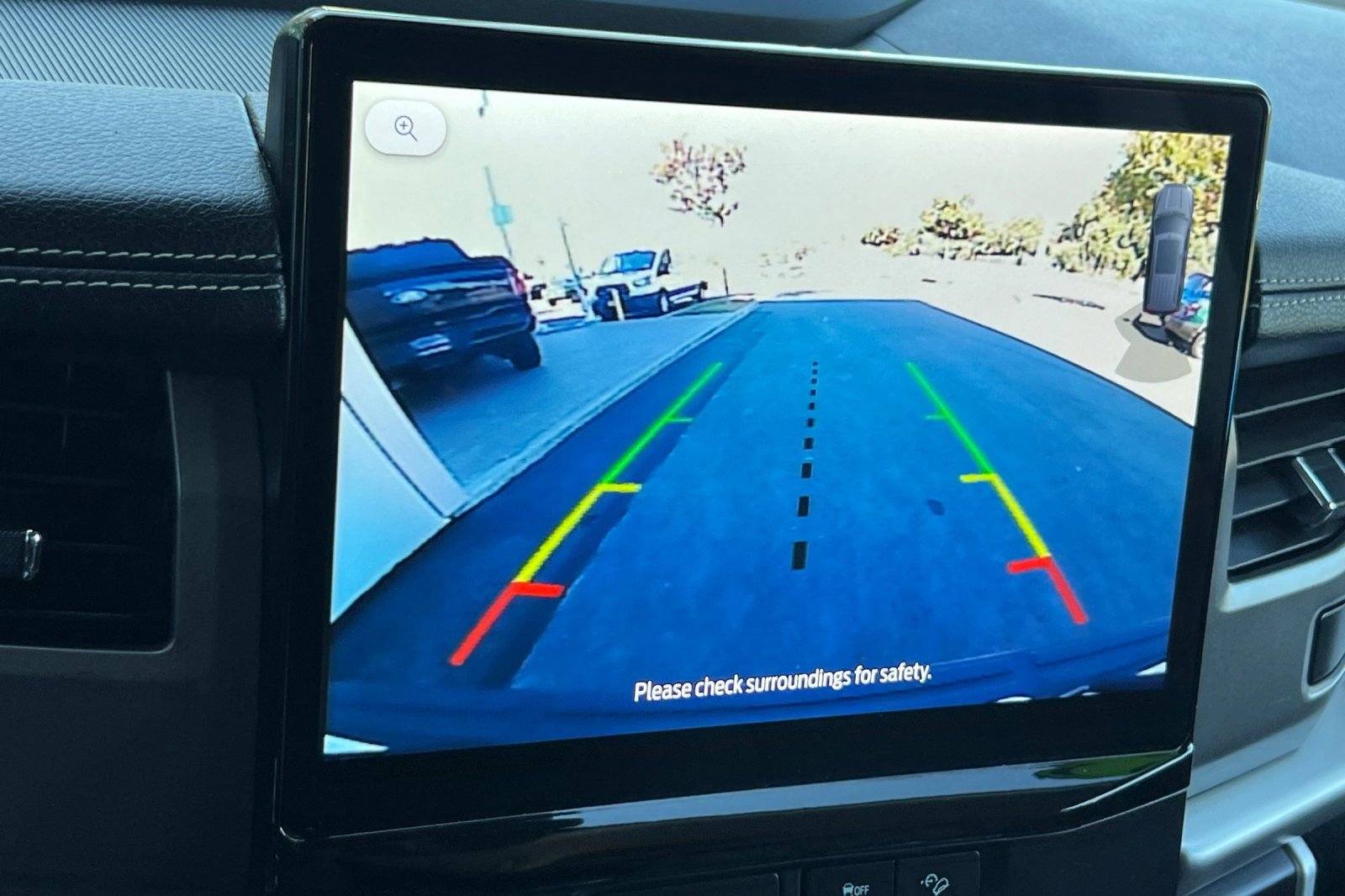 Certified 2022 Ford Expedition XLT image 23