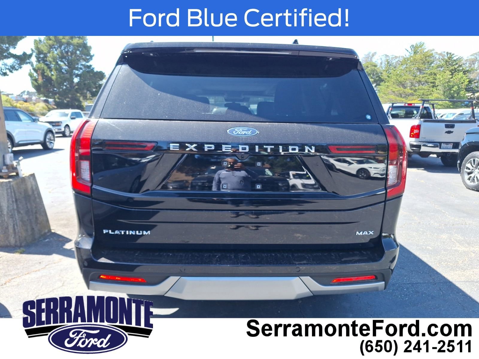 Certified 2025 Ford Expedition Max Platinum w/ Driver's Package AWD/4WD image 6