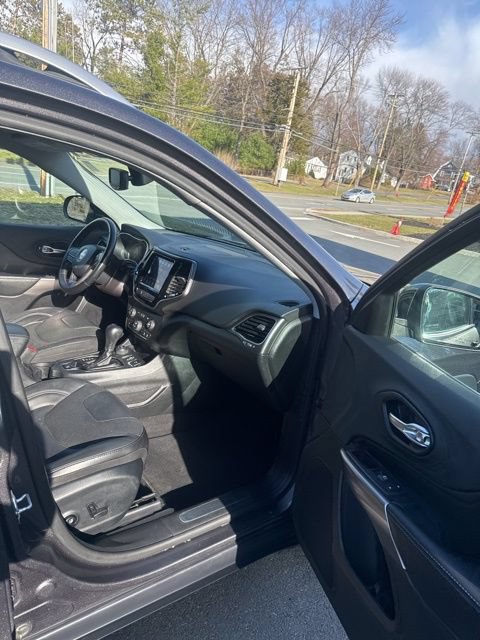 Used 2019 Jeep Cherokee Limited AWD/4WD image 21