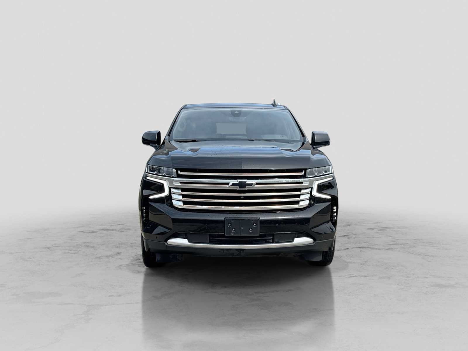 Used 2021 Chevrolet Suburban High Country w/ Premium Package AWD/4WD image 9