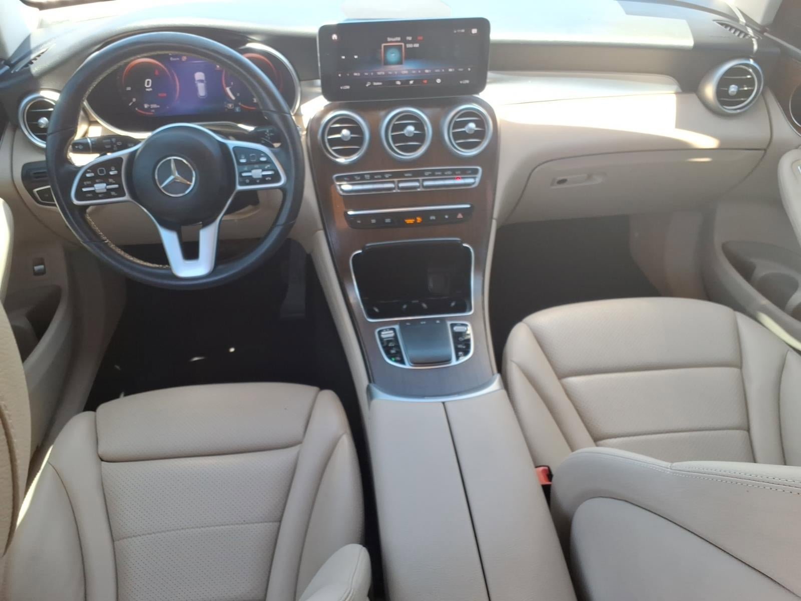 Used 2022 Mercedes-Benz GLC 300 image 19