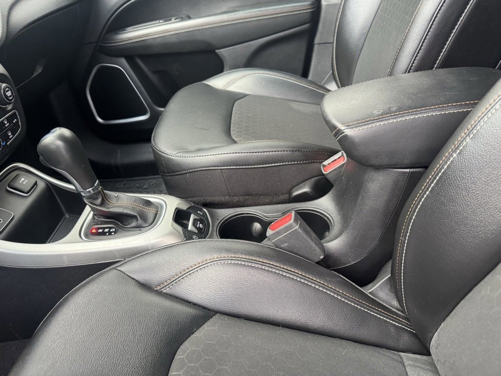 Used 2021 Jeep Compass Latitude w/ Convenience Group image 16