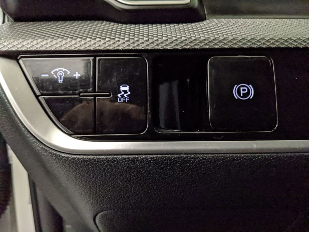 Used 2024 Kia Sportage LX image 14