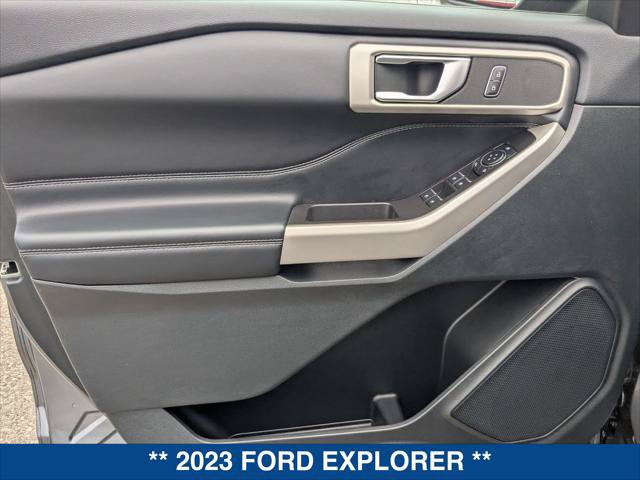 Certified 2023 Ford Explorer XLT w/ Equipment Group 202A RWD image 10